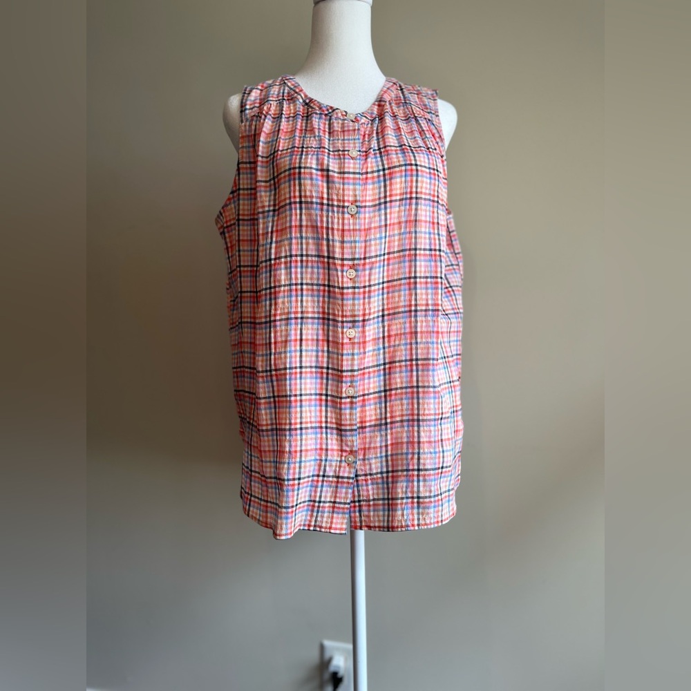 Loft Women's Medium NWT Gingham Sleeveless Button-Down Shirt
